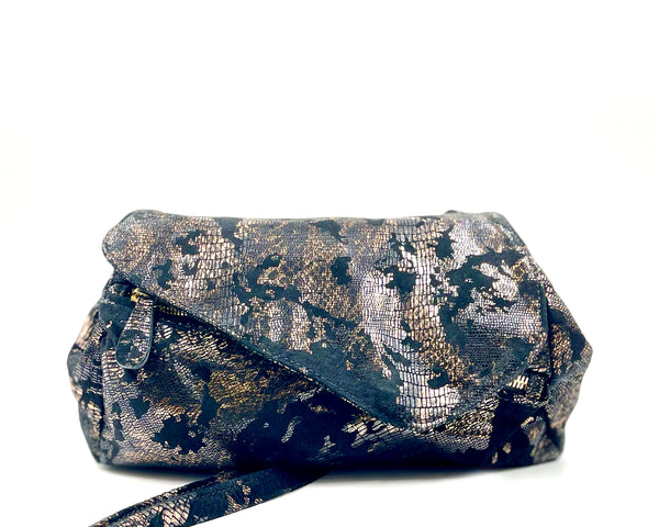 Josephine Crossbody Bag in Lizard Print Pewter on Black